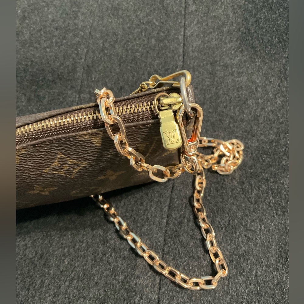 LV ✅Pochette Accesories LOUIS VUITTON AUTHENTIC - Picture 5 of 12